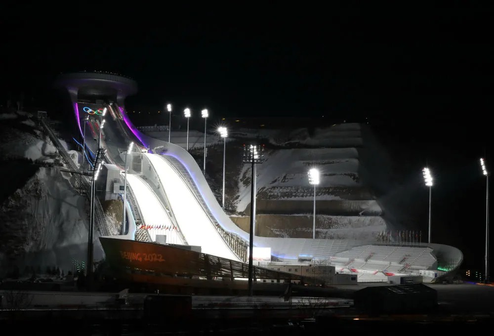 衛(wèi)星見證，這里如何變身“冬奧小城”