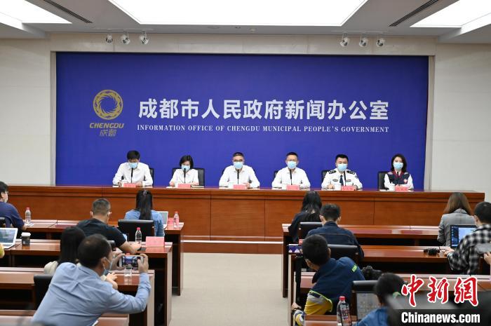 （抗擊新冠肺炎）成都1.48萬(wàn)家企業(yè)閉環(huán)管理、連續(xù)生產(chǎn)工業(yè)企業(yè)復(fù)工率達(dá)到65%