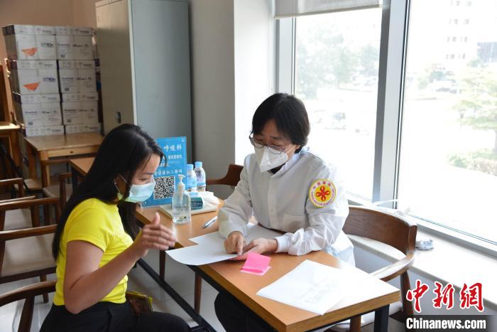 活動現(xiàn)場?！∮嘞娆B 攝