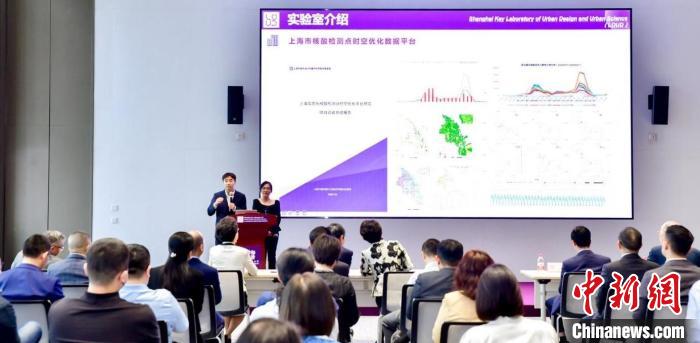 高校、政府與醫(yī)院攜手培養(yǎng)城市科學(xué)、數(shù)字化領(lǐng)域復(fù)合型人才