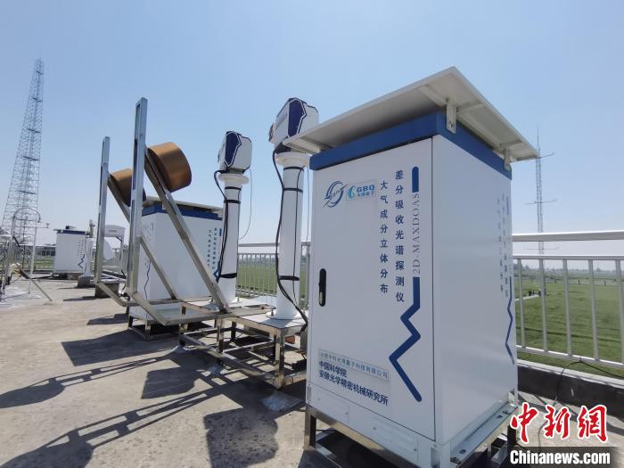 壽縣國(guó)家氣候觀象臺(tái)內(nèi)各種觀測(cè)設(shè)備?！侨?攝