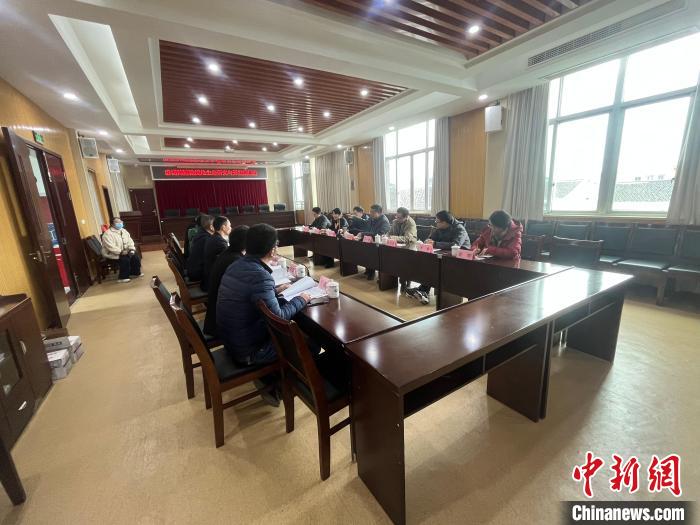 寧波大學東海研究院召開相關(guān)工作會議。(資料圖) 寧波大學東海研究院供圖