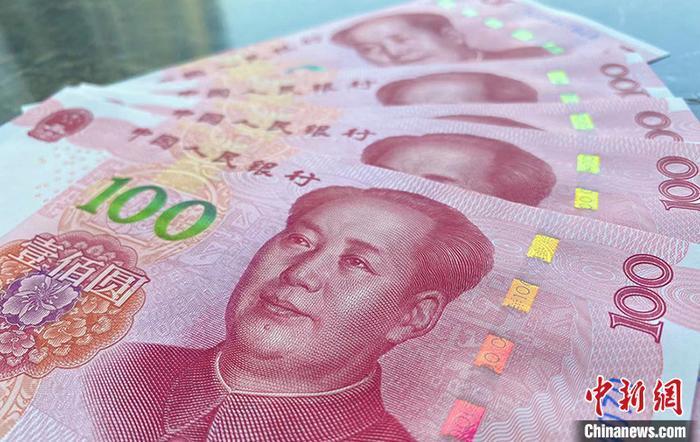  資料圖：人民幣。劉陽(yáng)禾 攝