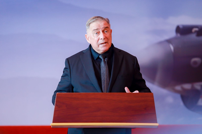 2023年10月30日，美中航空遺產(chǎn)基金會主席杰弗里·格林在中國人民抗日戰(zhàn)爭紀念館的活動中發(fā)表講話。中國人民對外友好協(xié)會供圖