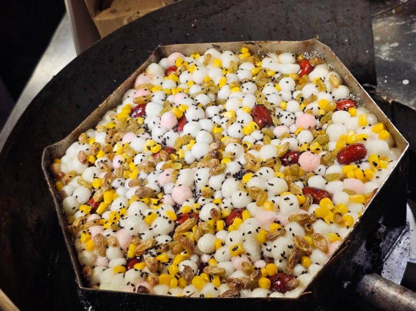 南京特色小吃梅花糕。圖片來源：臺灣“中時(shí)新聞網(wǎng)”游定剛攝