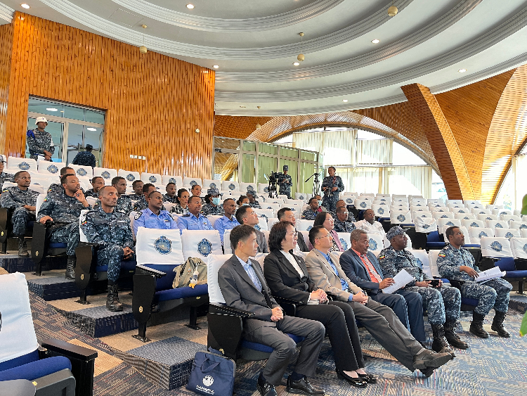 圖為埃塞俄比亞聯(lián)邦警察中文培訓(xùn)班開班儀式現(xiàn)場。亞的斯亞貝巴大學孔子學院供圖