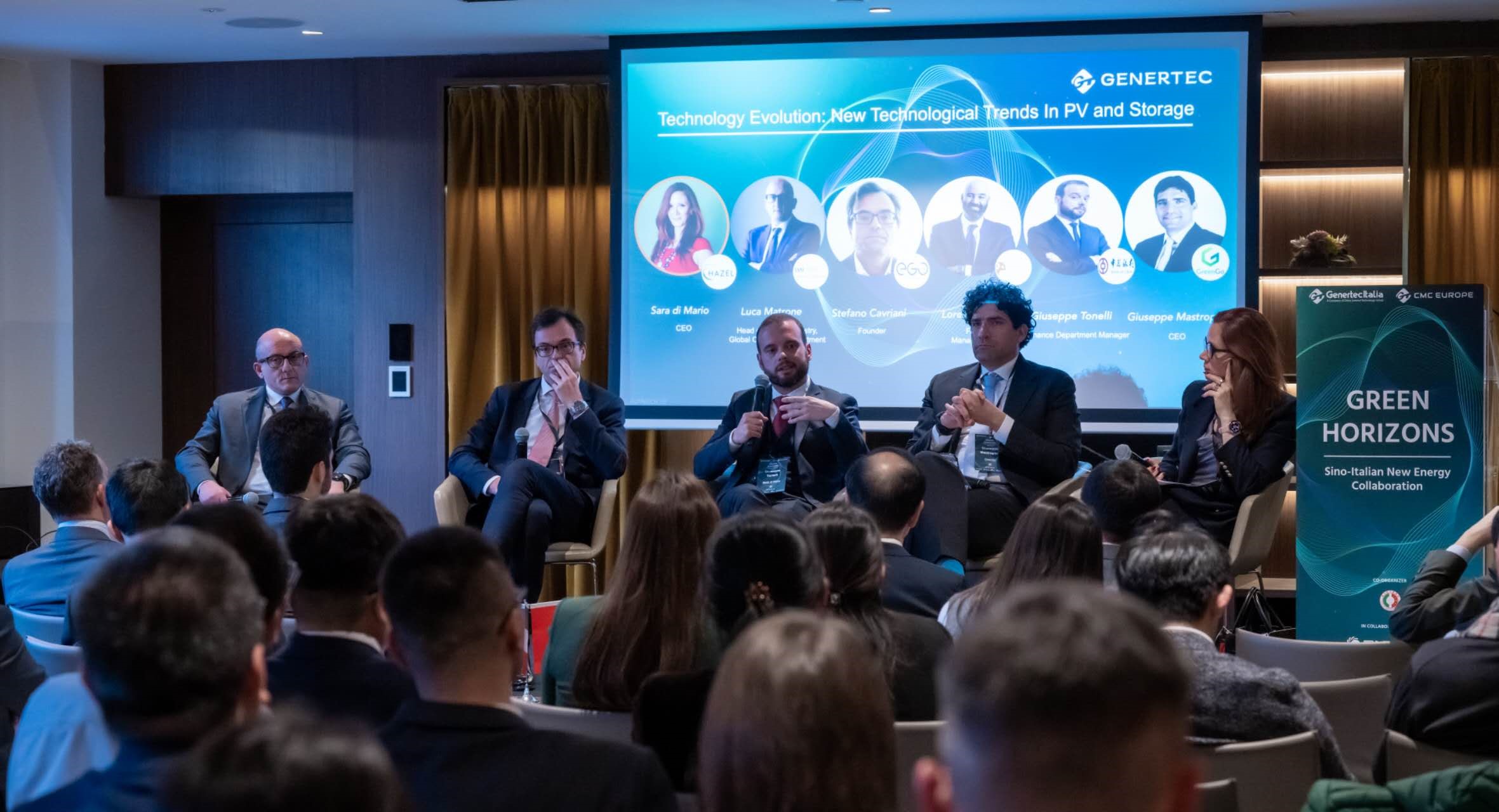 意大利企業(yè)負(fù)責(zé)人及行業(yè)專(zhuān)家介紹新能源領(lǐng)域發(fā)展經(jīng)驗(yàn)。主辦方供圖