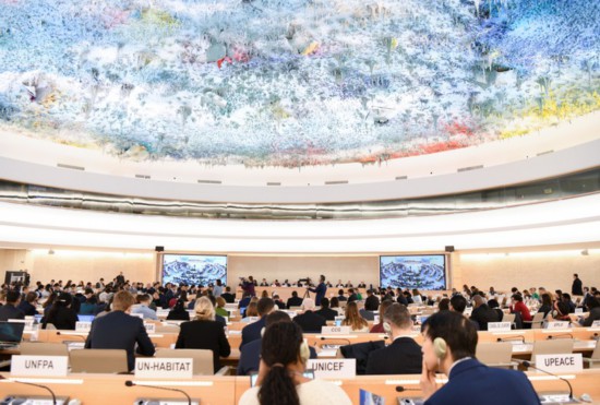 這是1月23日在瑞士日內(nèi)瓦拍攝的聯(lián)合國人權(quán)理事會第四輪國別人權(quán)審議現(xiàn)場。新華社記者連漪攝