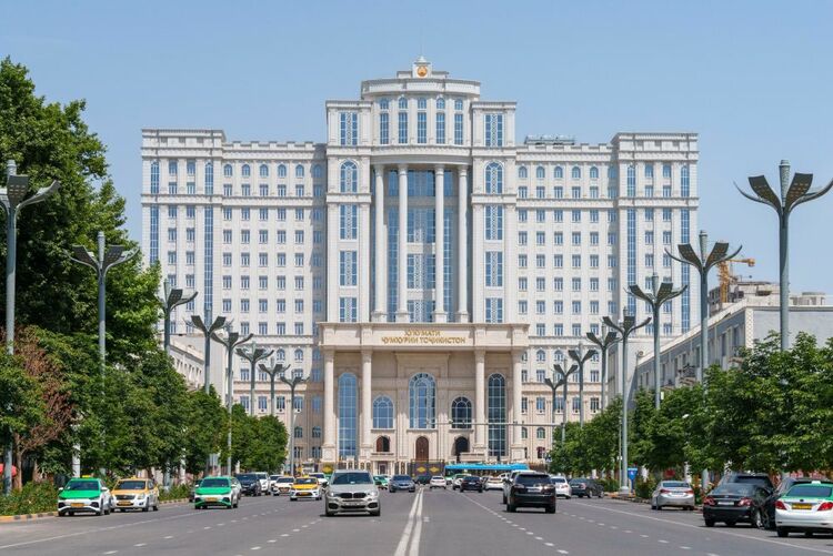 第1視點(diǎn)丨這兩座大樓，見(jiàn)證著中塔友誼