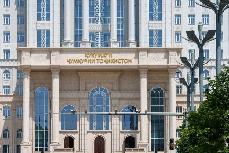 第1視點(diǎn)丨這兩座大樓，見(jiàn)證著中塔友誼