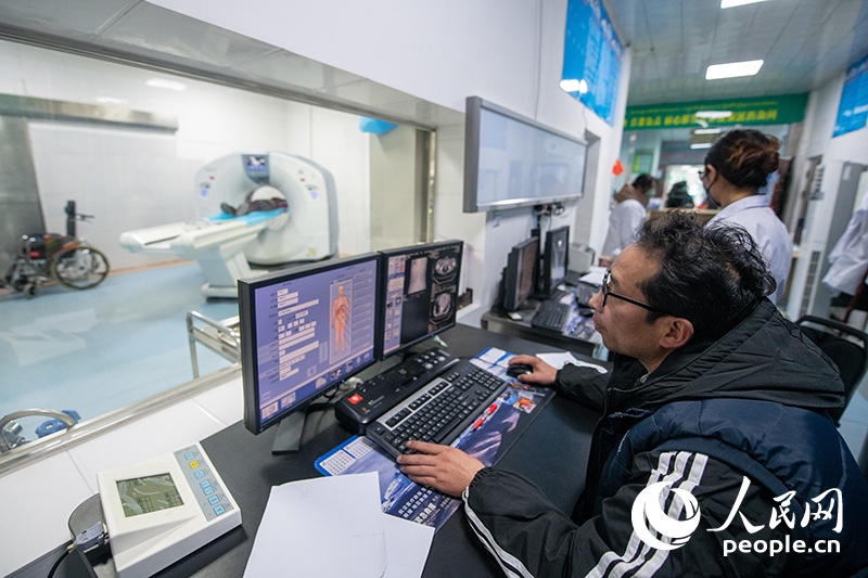 震中日記｜“謝謝，曼巴啦！”