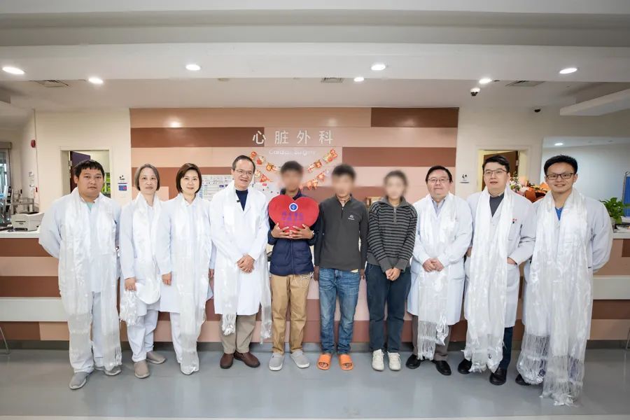 17歲少年咳嗽發(fā)熱15天，找不到感染原因！一查心臟更嚇人！上海醫(yī)生出手→