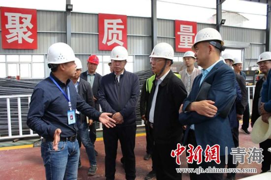 圖為生態(tài)環(huán)保專(zhuān)項(xiàng)督查現(xiàn)場(chǎng)。 孫舒亞攝