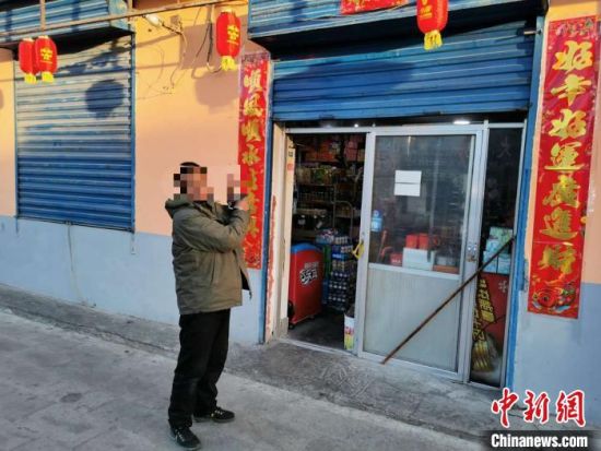 圖為犯罪嫌疑人指認(rèn)現(xiàn)場(chǎng)?！∏嗪Ｊ」矎d森林警察總隊(duì)刑偵治安支隊(duì)供圖