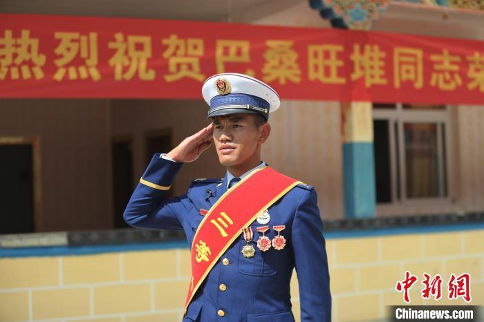 護西藏“江南”森林生態(tài)安全、提升專業(yè)技能兩位消防員獲個人三等功