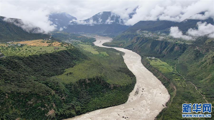 (圖文互動)(1)從坐吃山空到護林守山——西藏林芝為雪域高原獻上“綠色哈達”