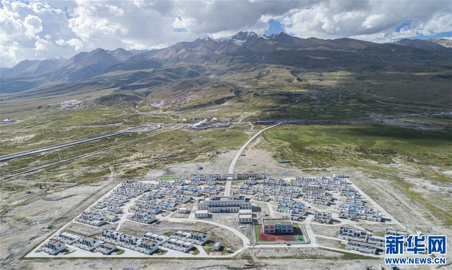 （新華全媒頭條·走向我們的小康生活·圖文互動）（1）扎西德勒，我們的新家園——西藏易地扶貧搬遷搬出幸福美好新生活