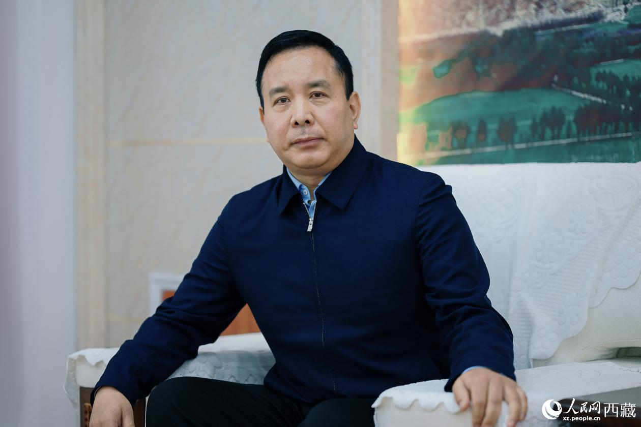 山南市委副書記、市長桑珠次仁接受人民網(wǎng)專訪。人民網(wǎng)記者 李海霞攝