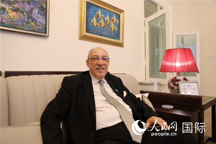 9月6日，摩洛哥駐華大使阿卜杜勒卡迪爾·安薩里接受人民網(wǎng)記者采訪。人民網(wǎng)記者 翟轉(zhuǎn)麗攝