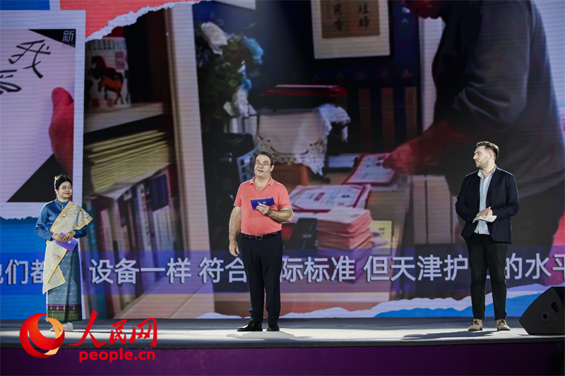 從左至右分別為馬星彤、皮安睿、柯明可。人民網(wǎng)記者 于凱攝