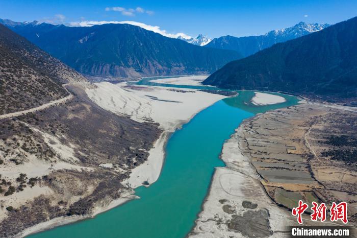 航拍米林丹娘佛掌沙丘景點(diǎn)?！『闻罾?攝