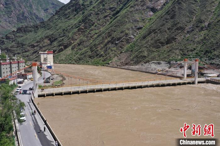四川丹巴:臨時安置點受災(zāi)群眾生活井然有序