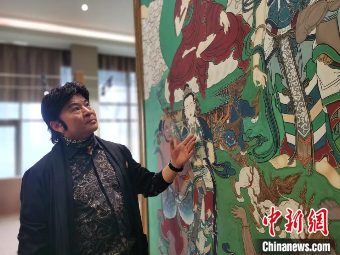 國(guó)家一級(jí)美術(shù)師劉觖。張?zhí)砀?攝