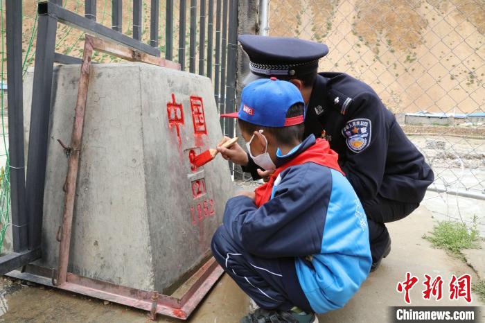邊境上的警營開放日感受體驗(yàn)別樣“警彩”