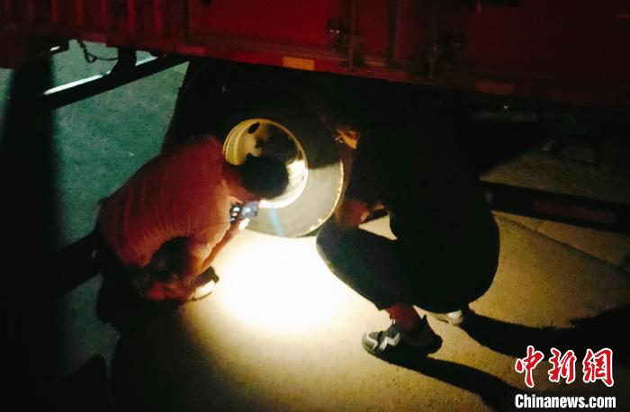 西藏一名基層干部返崗抗疫路：3600公里、歷時100小時