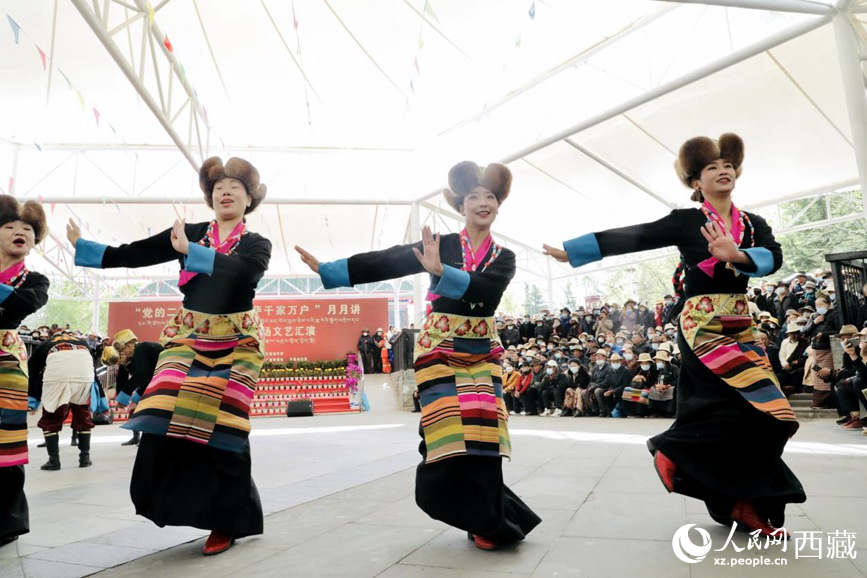 舞蹈《熱巴多吉》。人民網(wǎng) 次仁羅布攝