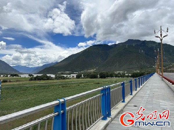 我們的家園｜林芝米林縣：河長(zhǎng)護(hù)藥洲，碧水映花谷