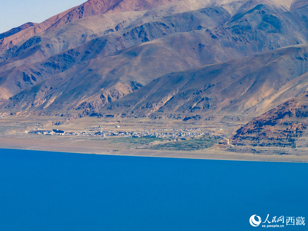 西藏:當(dāng)惹雍錯(cuò)美景迎客來(lái)【3】