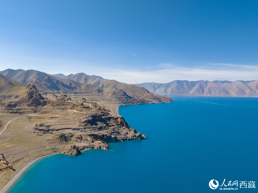 西藏:當(dāng)惹雍錯(cuò)美景迎客來(lái)【4】
