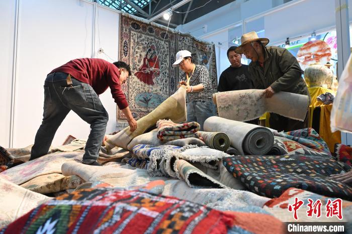 第二屆拉薩進(jìn)口商品展圓滿(mǎn)閉幕銷(xiāo)售額達(dá)1.36億元