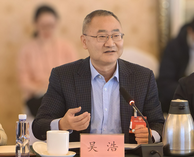 全國(guó)政協(xié)委員、首都醫(yī)科大學(xué)全科醫(yī)學(xué)與繼續(xù)教育學(xué)院院長(zhǎng)吳浩。受訪者供圖